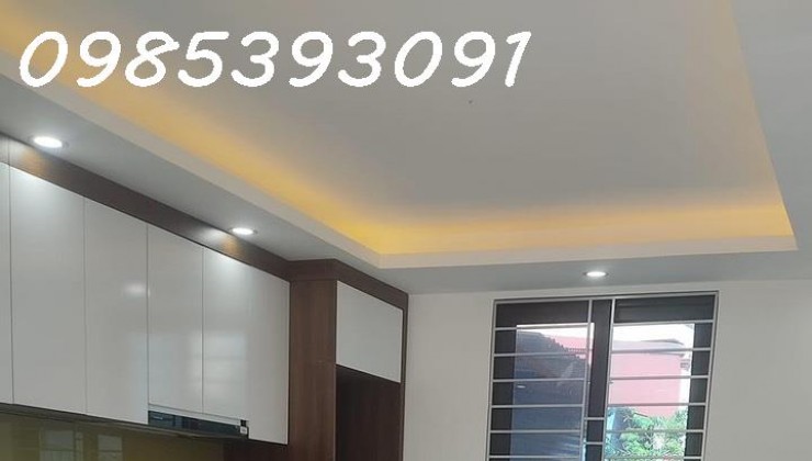 GARA Ô TÔ NẰM GỌN TRONG NHÀ ĐỦ CÔNG NĂNG + FULL NỘI THẤT 38m2 5 tầng